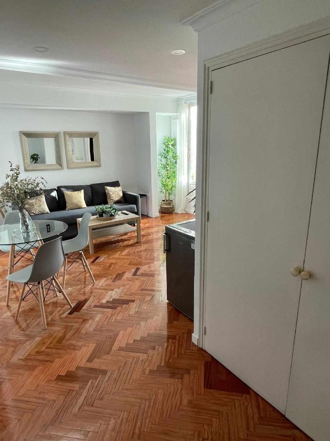 Apartamento Con Terraza Y Vistas Alcalaretiro Madrid Dış mekan fotoğraf