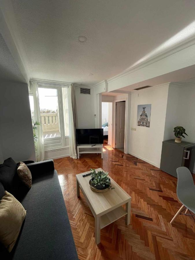 Apartamento Con Terraza Y Vistas Alcalaretiro Madrid Dış mekan fotoğraf