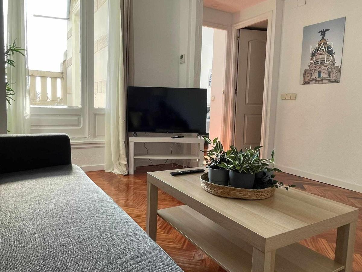 Apartamento Con Terraza Y Vistas Alcalaretiro Madrid Dış mekan fotoğraf